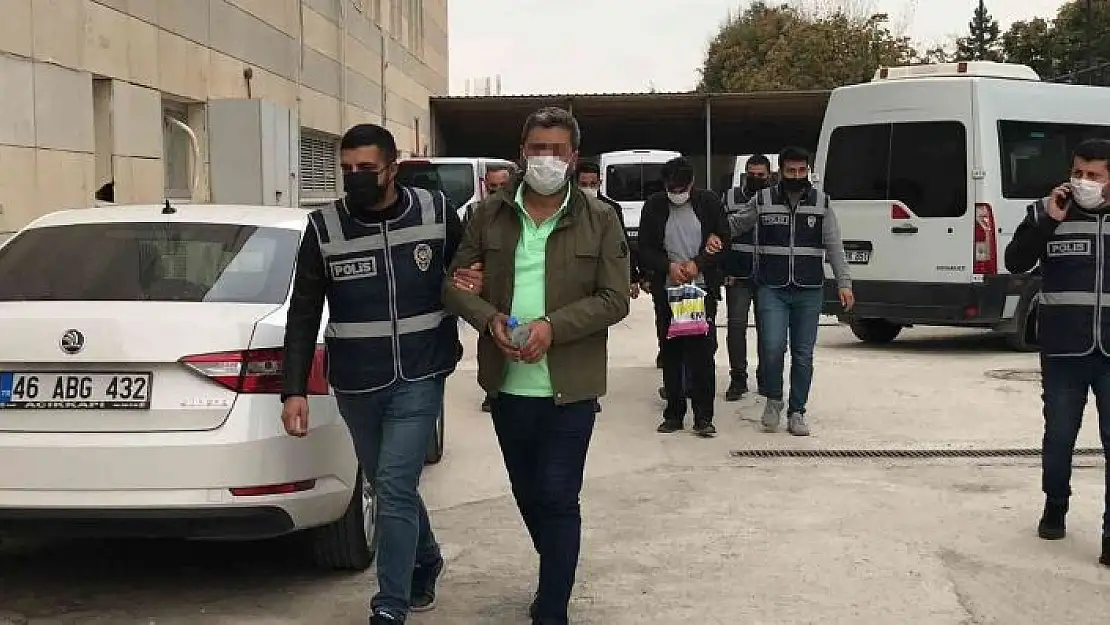 'Elazığ´daki cinayet olayında 4 şüpheli adliyeye sevk edildi'