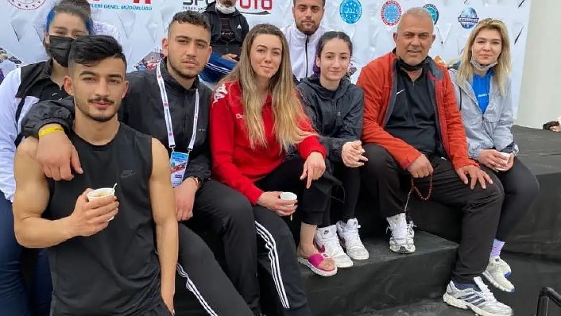 'Elazığ´dan 3 sporcu Dünya Kick Boks Şampiyonası´nda'