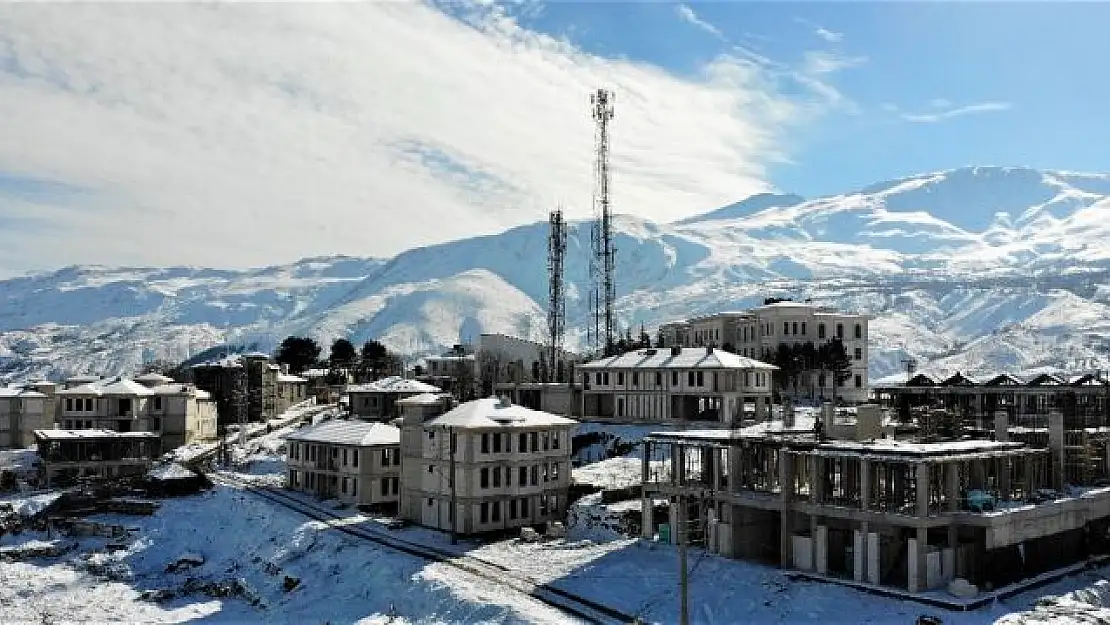 'Elazığ depreminin merkez üssü Sivrice yeniden inşa ediliyor'
