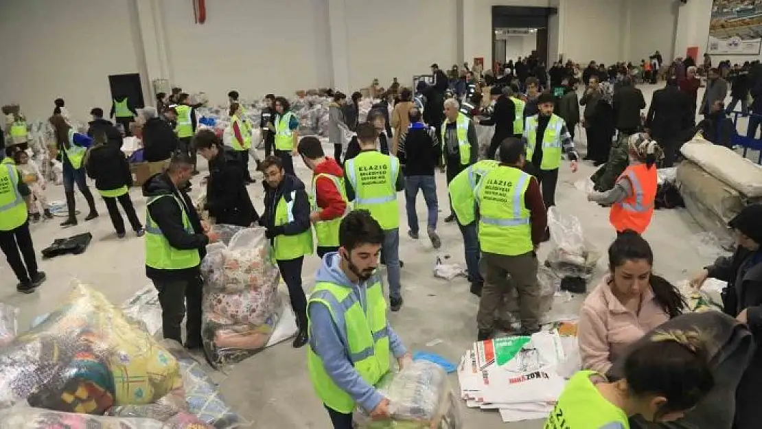 'Elazığ, depremzedeler için tek yürek oldu'