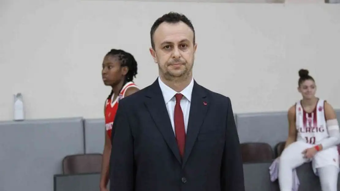 'Elazığ İl Özel İdare Başantrenörü Acer: ''Zor günler geçiriyoruz ama pes etmeyeceğiz'''