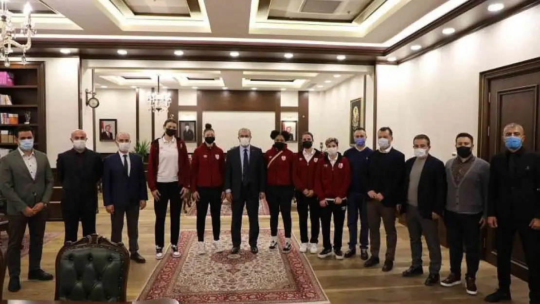 'Elazığ İl Özel İdare´den Vali Toraman´a ziyaret'