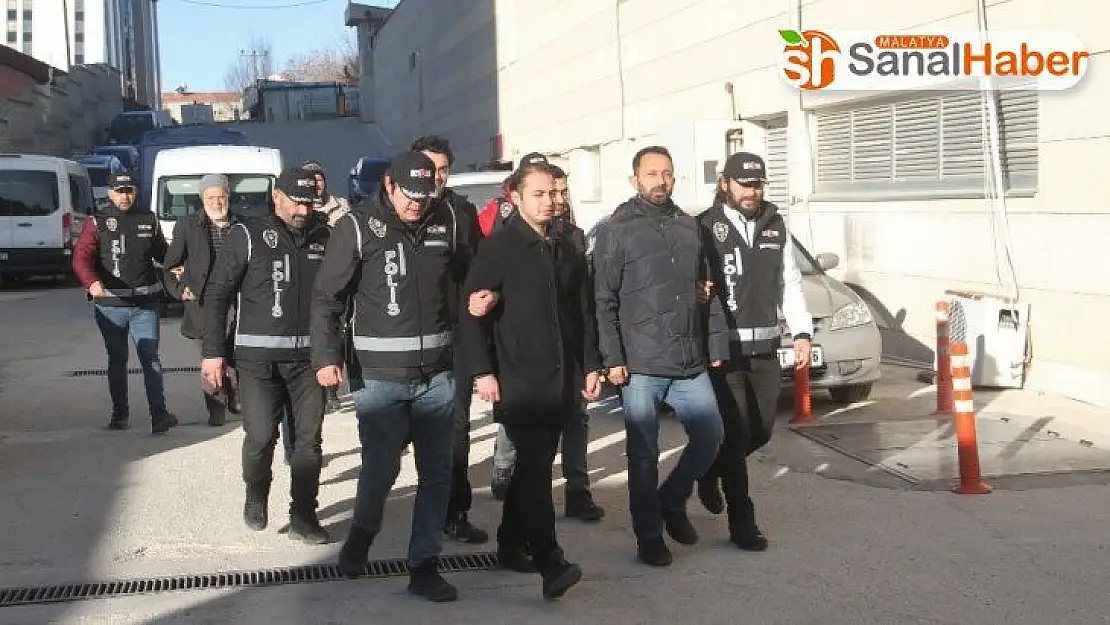 Elazığ merkezli FETÖ/PDY operasyonu: 6 tutuklama