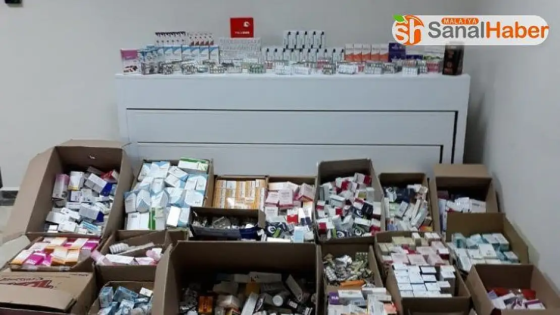 Elazığ polisi 21 bin adet kaçak ürün ele geçirdi