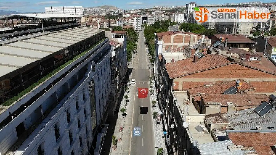 Elazığ sokağa çıkma kısıtlamasıyla sessizliğe büründü