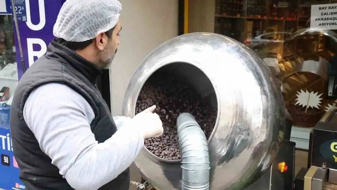 'Elazığda bademin badem şekerine yolculuğu başladı'