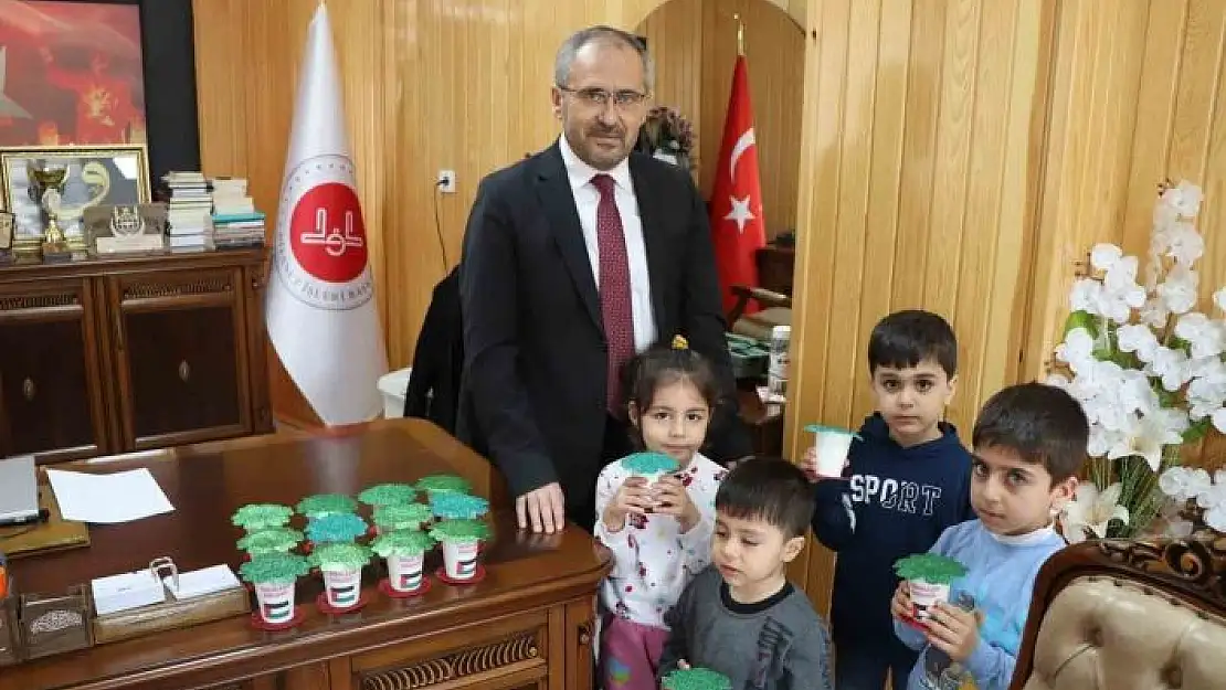 'Elazığda Filistin için bağışlar devam ediyor'
