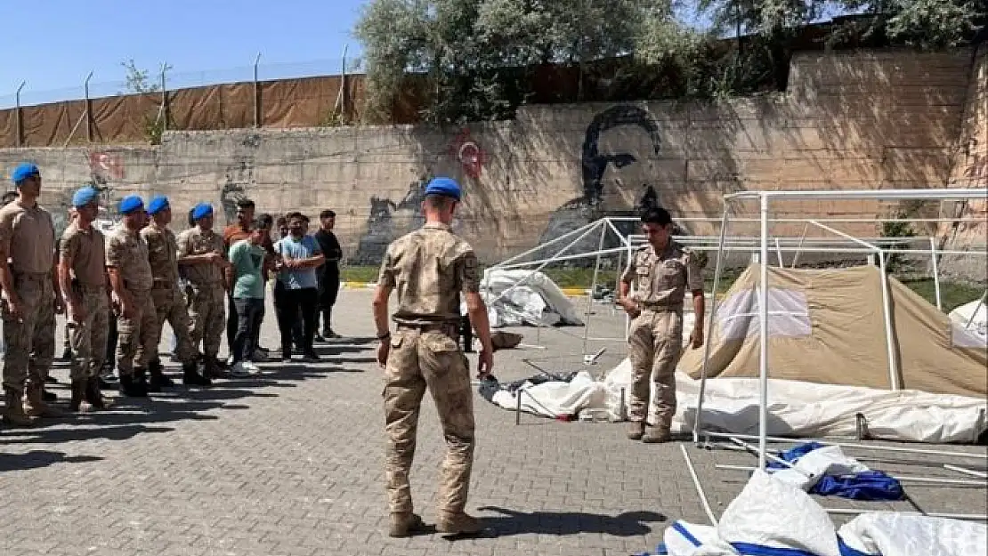 'Elazığda jandarma personeline acil durum eğitimi'