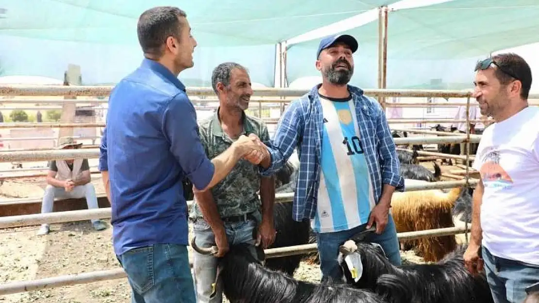 'Elazığda kurban satış ve kesim noktasında hazırlıklar tamamlandı'