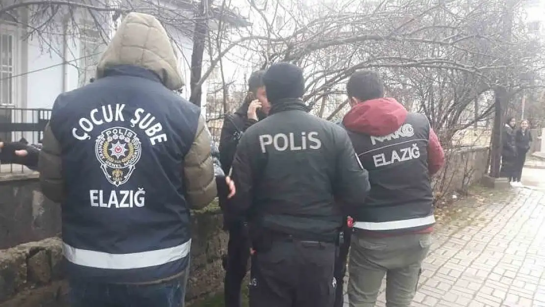 'Elazığda polis ekipleri okul önlerinde kuş uçurtmuyor'