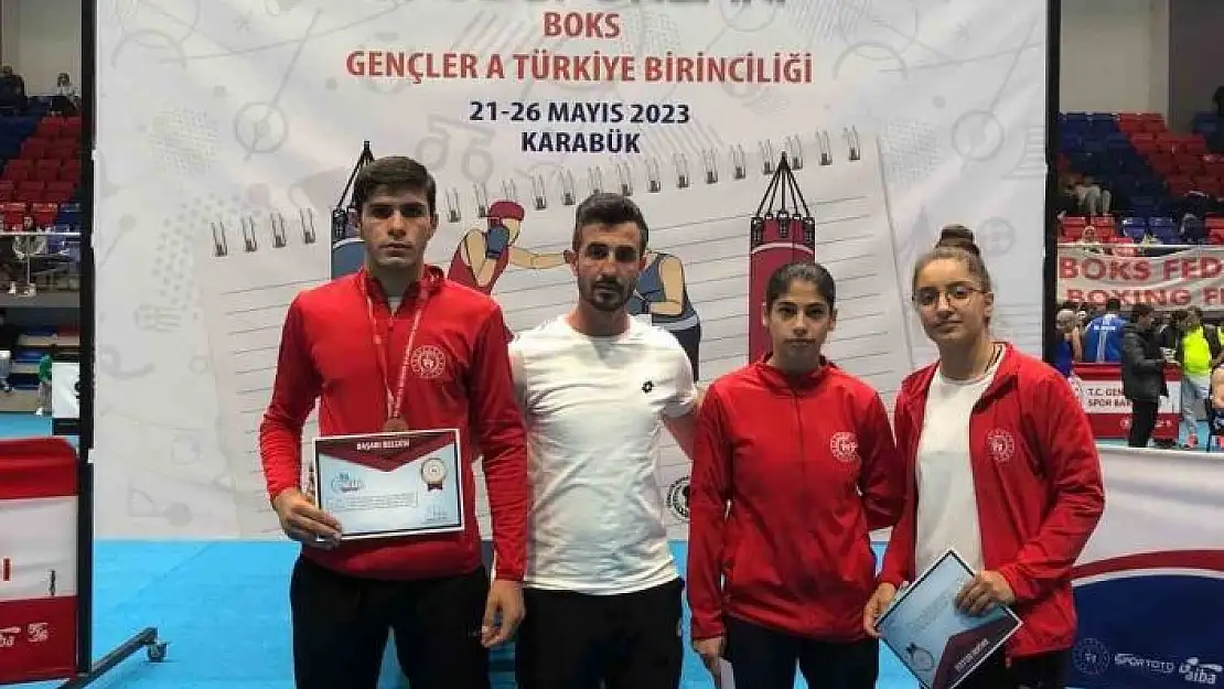 'Elazığlı boksörlerden 3 bronz'