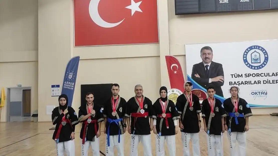 'Elazığlı sporculardan 5 madalya'