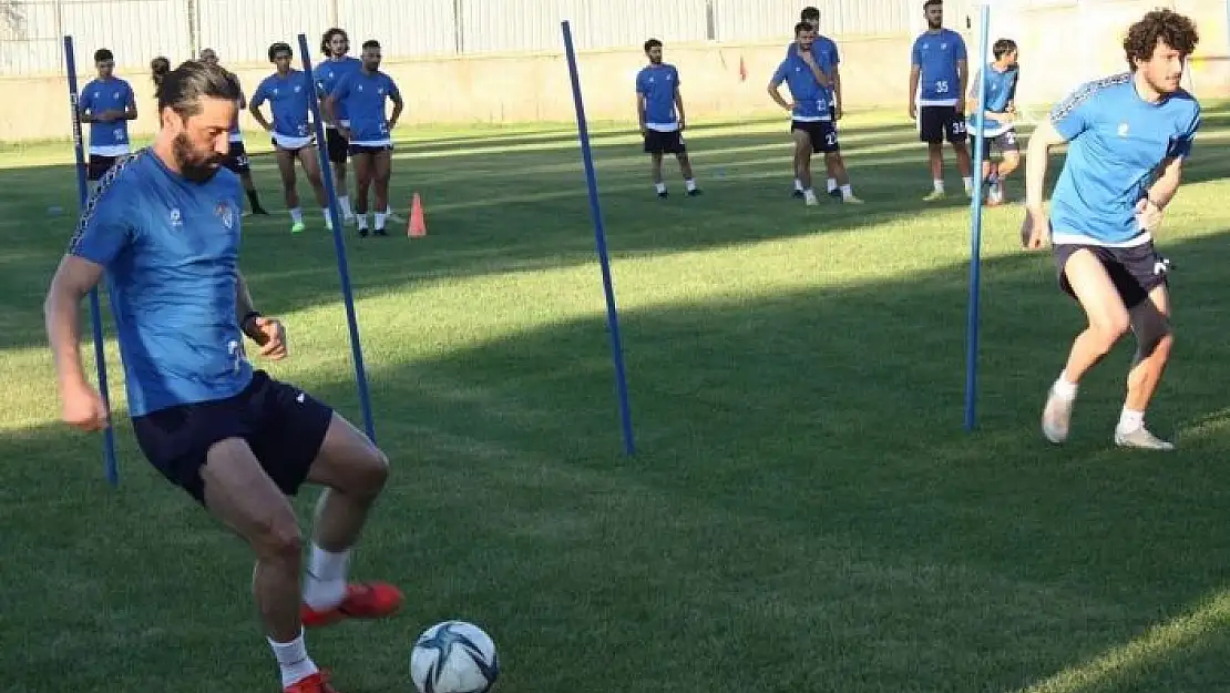 'Elazığspor´da 30 futbolcu kamp kadrosunda'