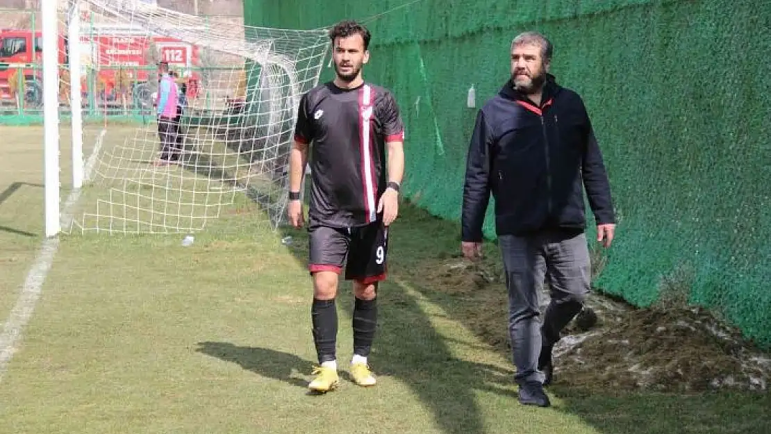 'Elazığspor´da sol bek sıkıntısı'