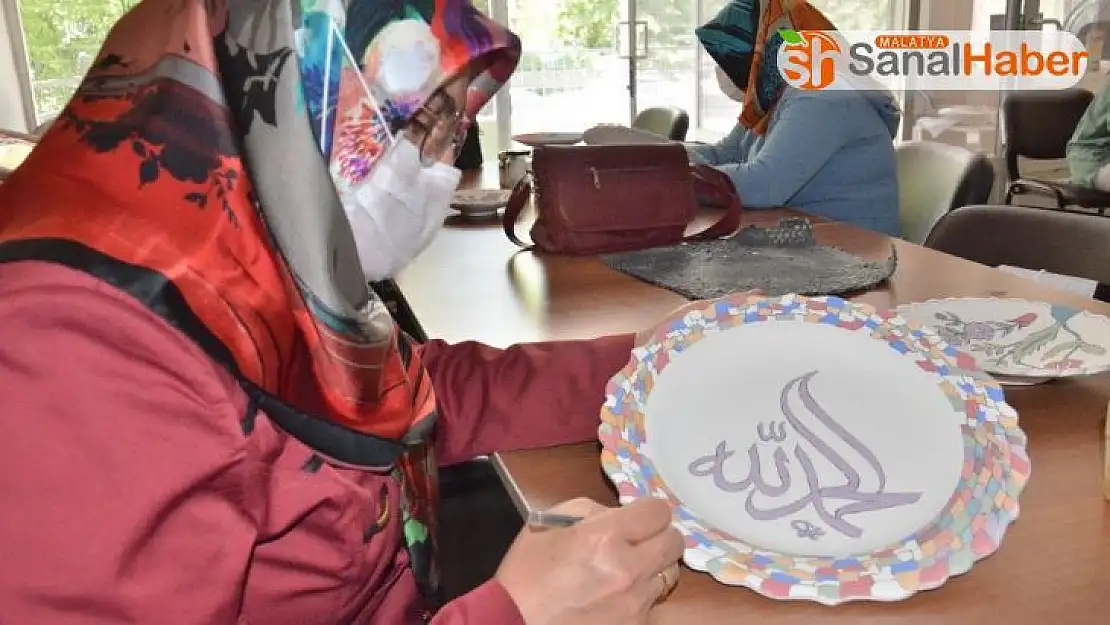 Elbistan'da çini kursu açıldı
