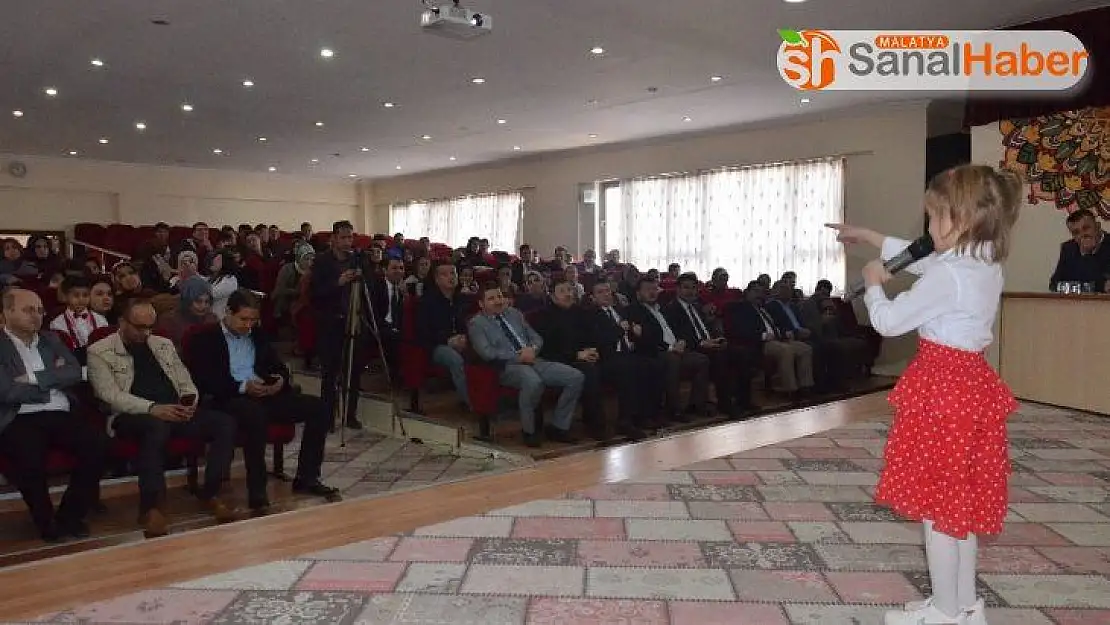 Elbistan'da İstiklal Marşı'nı güzel okuma yarışması