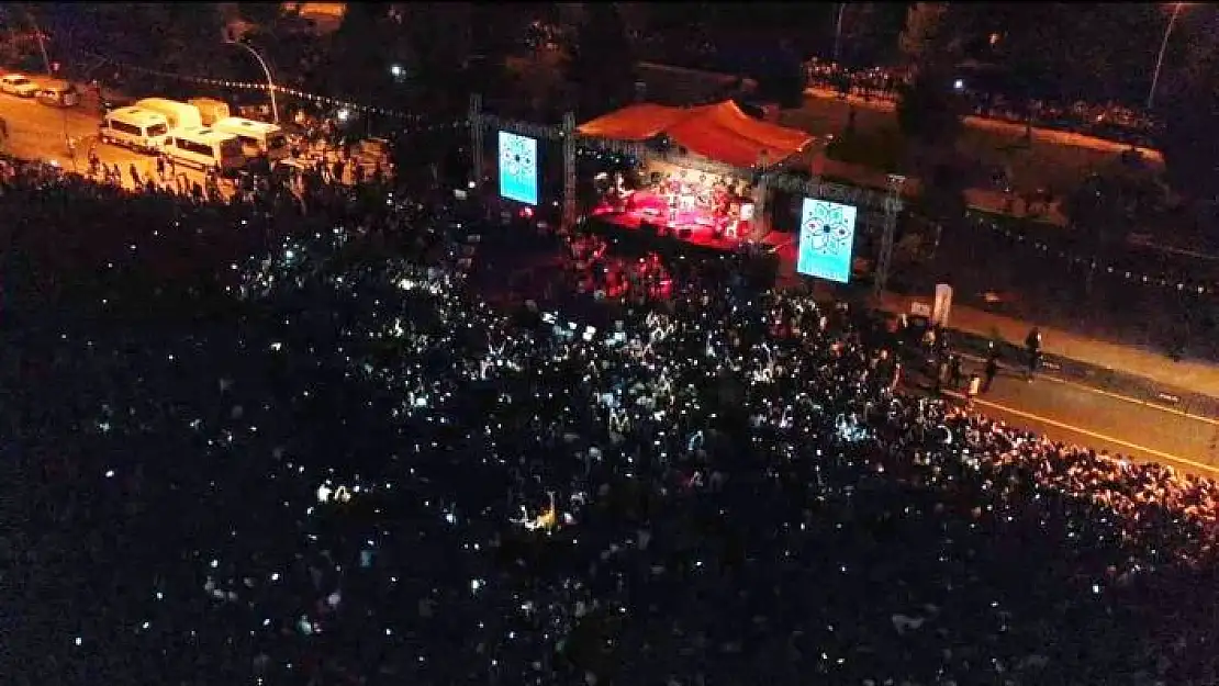 'Elbistan Festivali on binlerce kişiyi buluşturdu'