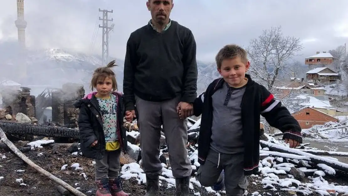 'Elektrik kontağından çıkan yangın baba ve 2 çocuğunu evsiz bıraktı'