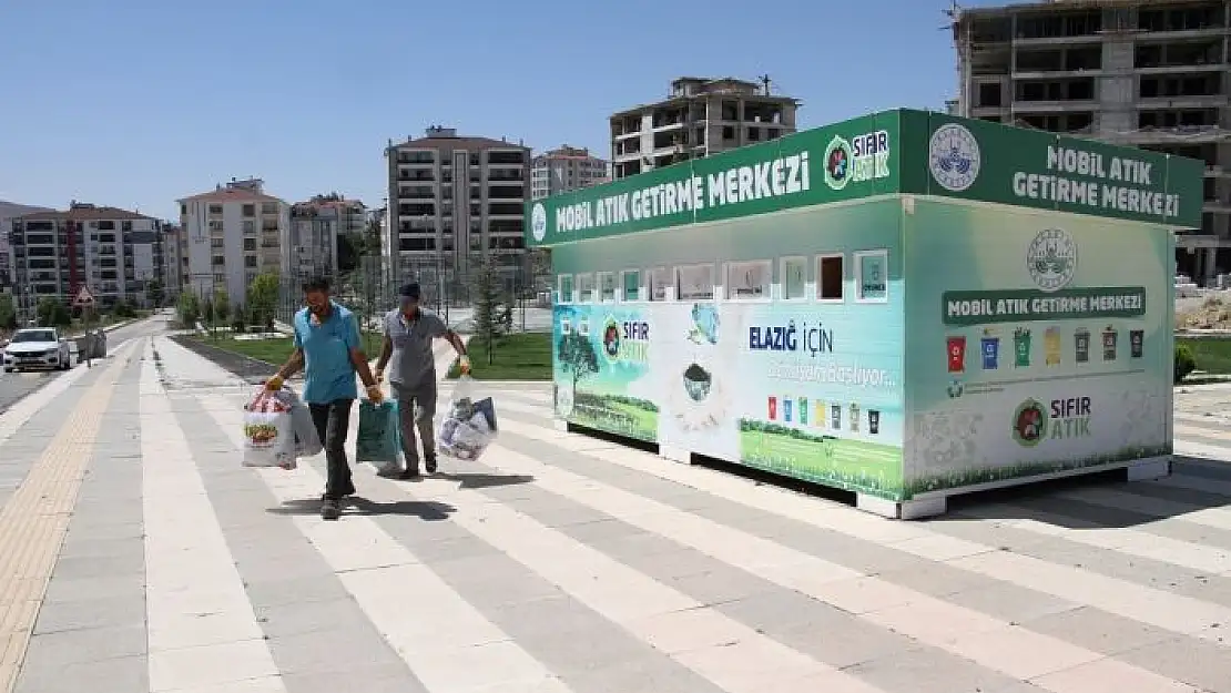 'Emine Erdoğan startını vermişti, Elazığ Belediyesi kentin farklı noktalarına ´Mobil Atık Getirme Merkezleri´ oluşturdu'