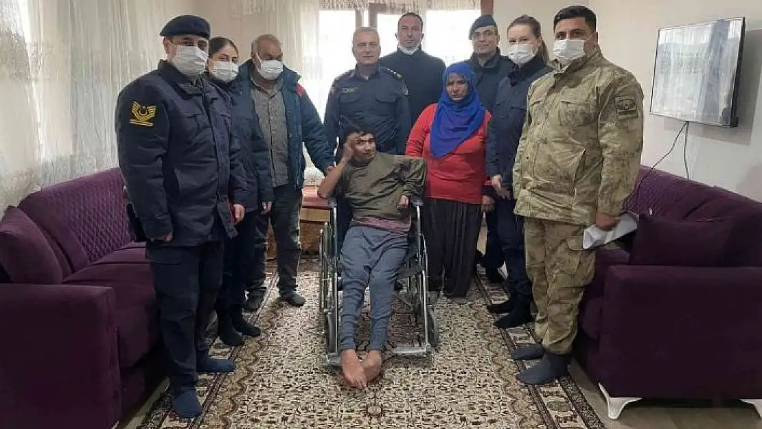 'Engeller, jandarma ile aşılıyor'