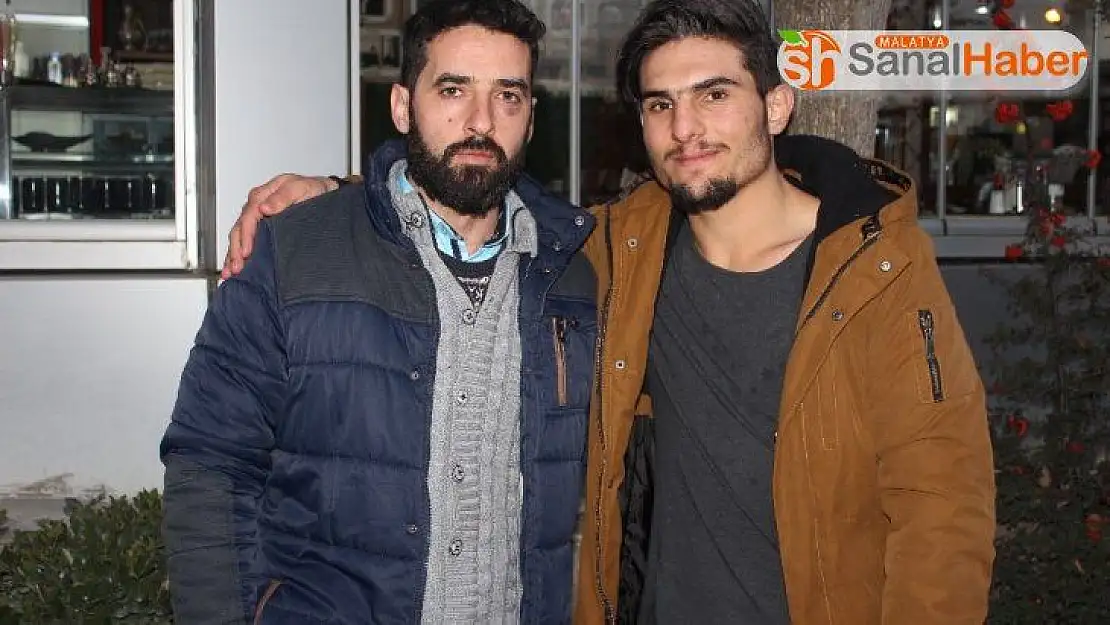 Enkaz altındaki çifti kurtaran Mahmut, o anları anlattı