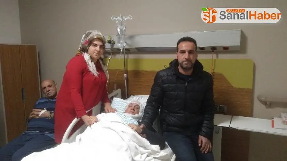 Enkazdan 17 saat sonra kurtarılan depremin simgesi Hatun teyze, o anları anlattı