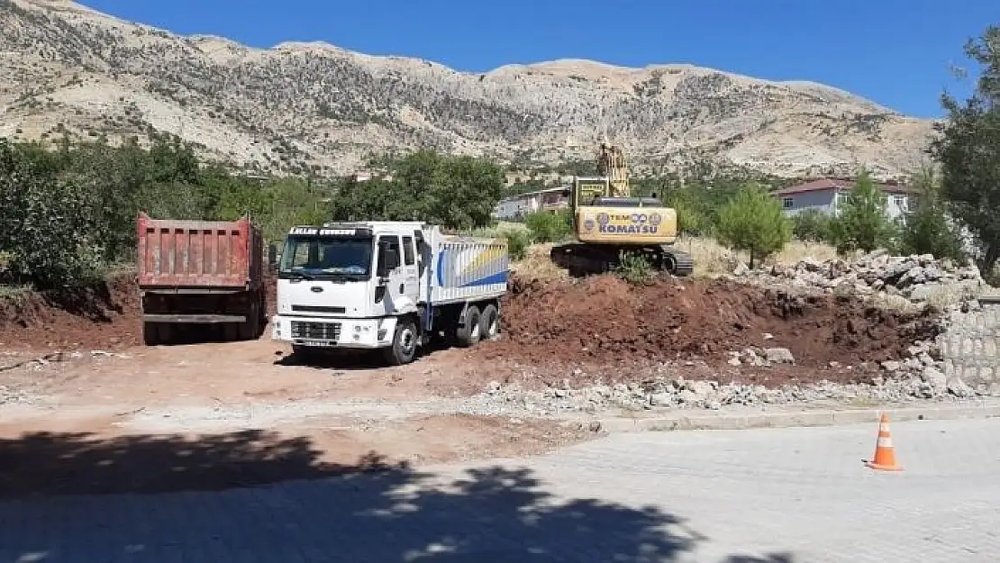 'Erdemoğlu Ailesi Tut ilçesine taziye evi yaptırıyor'