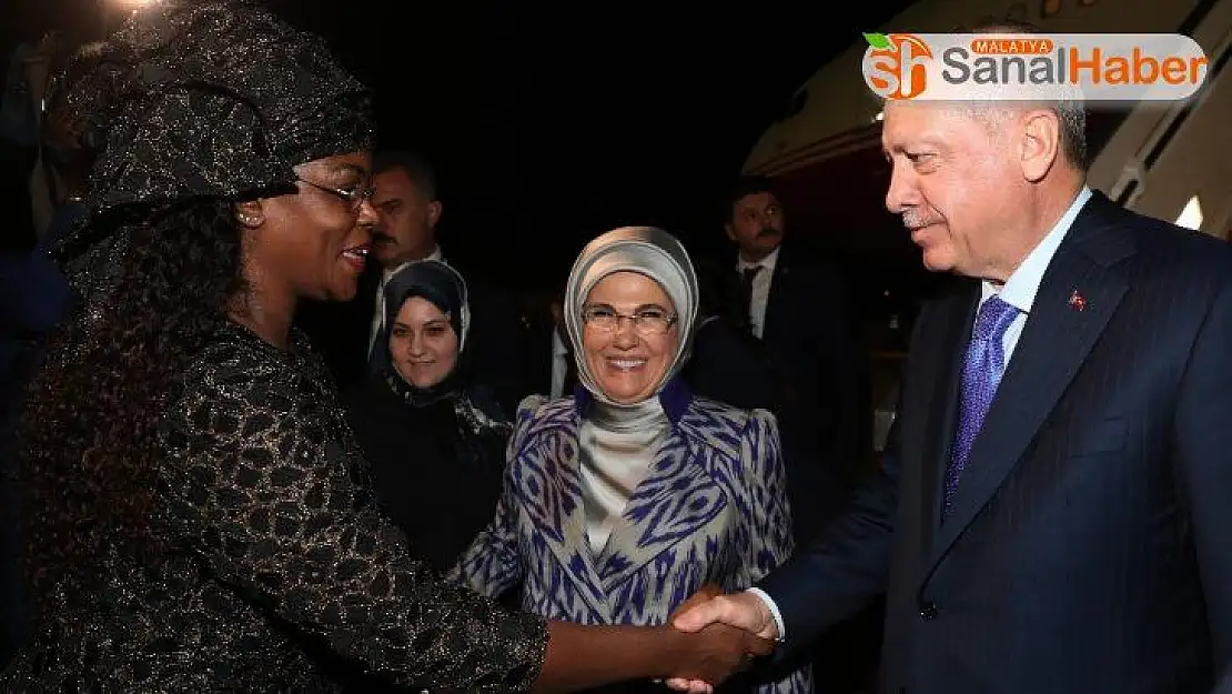 Erdoğan Senegal'de resmi törenle karşılandı