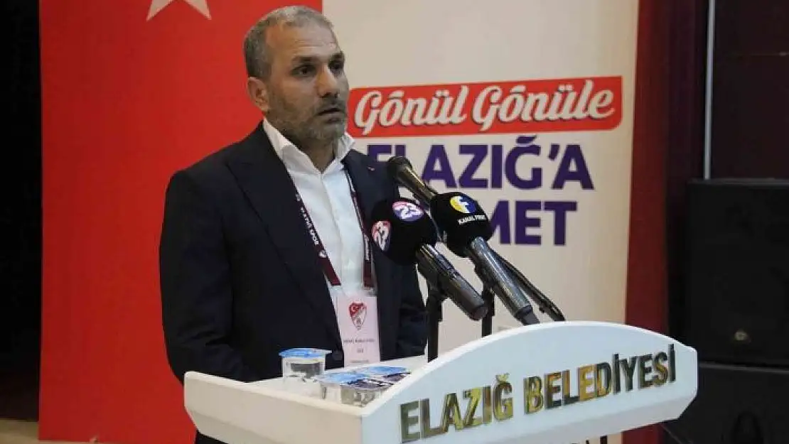 'ES Elazığspor Başkanı Çayır, transfere engel dosyalar için İstanbul´a gitti'