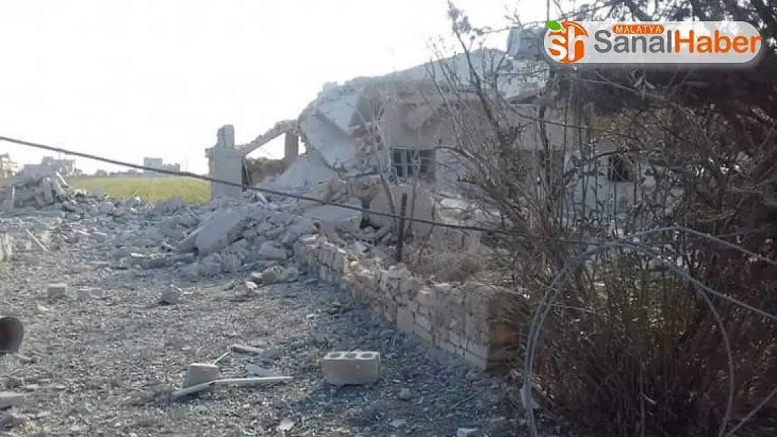 Esad rejimi Atarib ilçesini vurdu: 2 ölü, 5 yaralı