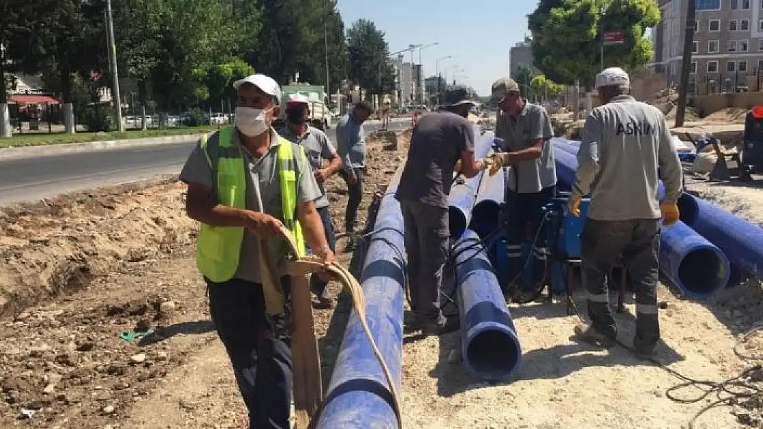 'Eskiyen içme suyu hattı değişiyor'