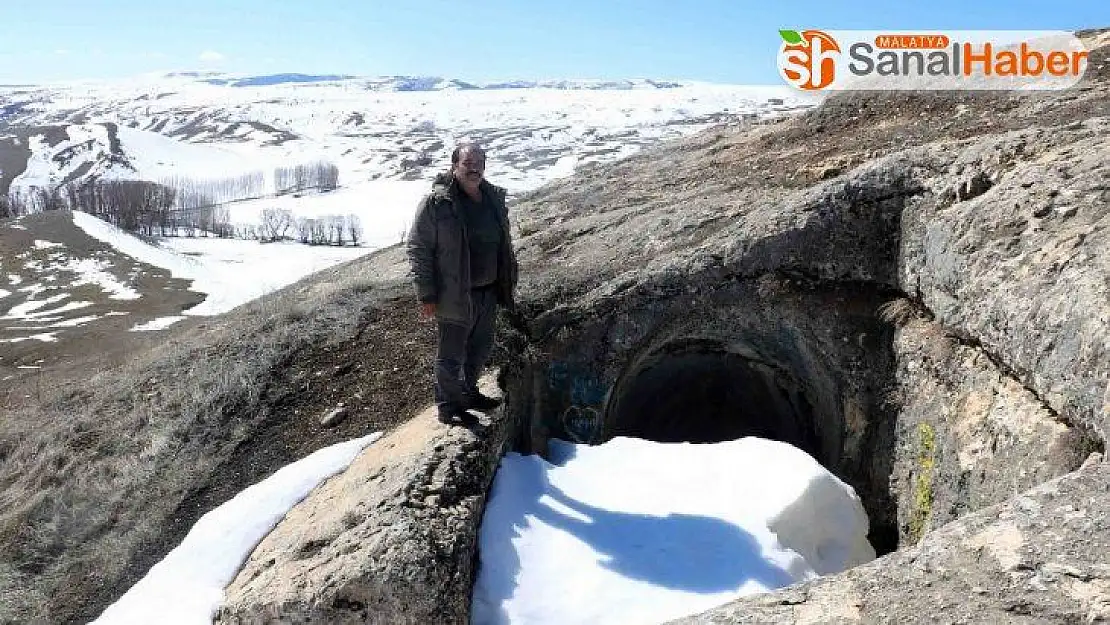 Esrarengiz yeraltı tüneli gizemini koruyor