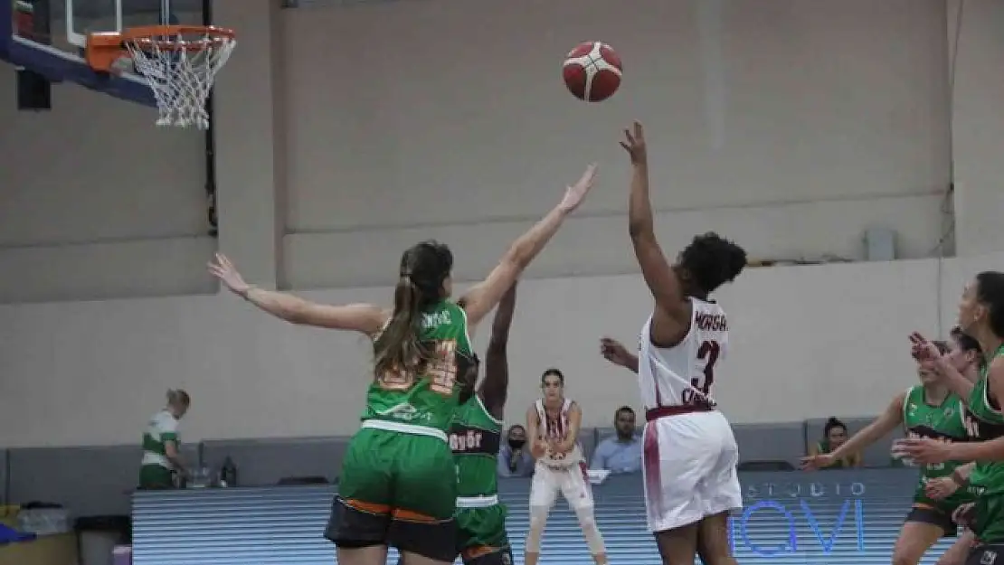 'Eurocup Women: Elazığ İl Özel İdare: 74 - Uni Gyor: 67'