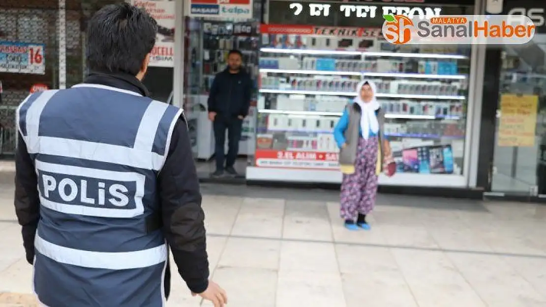 Evine dön diyen polise, 'İyilik ve güzellik partisi kuracağım' dedi
