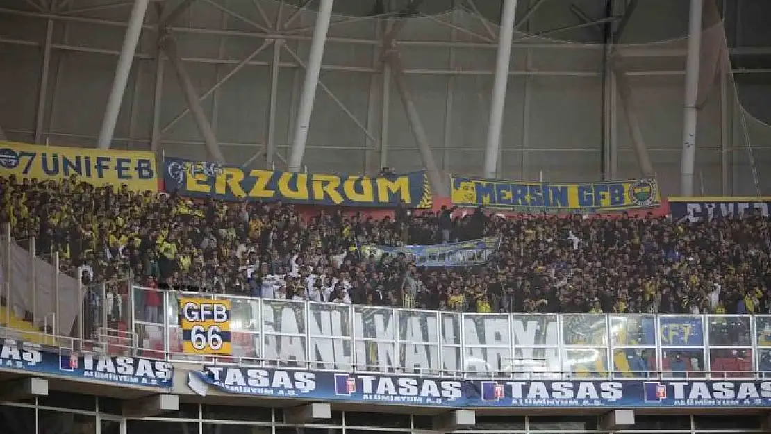 'Fenerbahçeli taraftarlar takımını yalnız bırakmadı'
