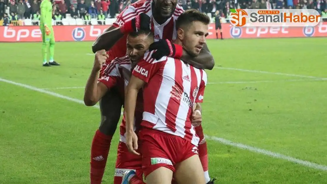 Fernando ve Emre gol sayısını 6'ya yükseltti