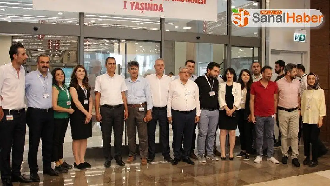 Fethi Sekin Şehir Hastanesi, 1 yılda 1 milyon 862 bin hastaya hizmet verdi