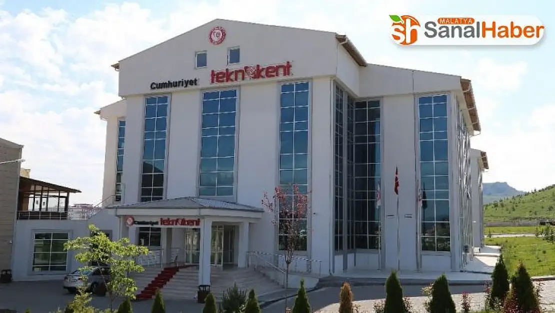 Fikirlerin ürüne dönüşeceği atölye faaliyete geçti