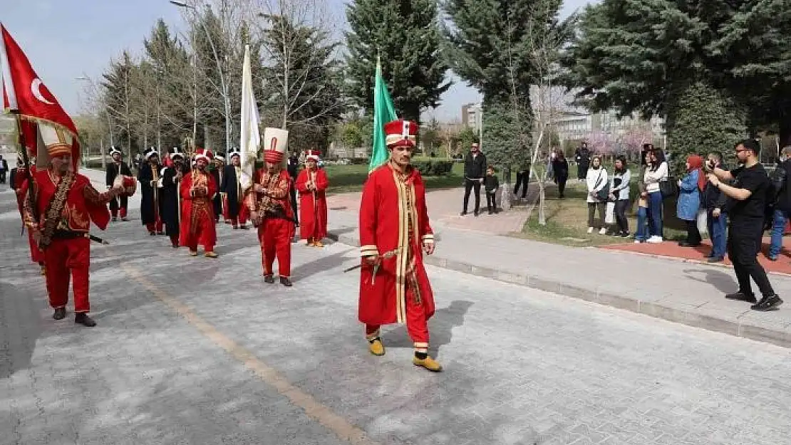 'FÜ 47. yıl dönümünü mehteran konseri ile kutladı'
