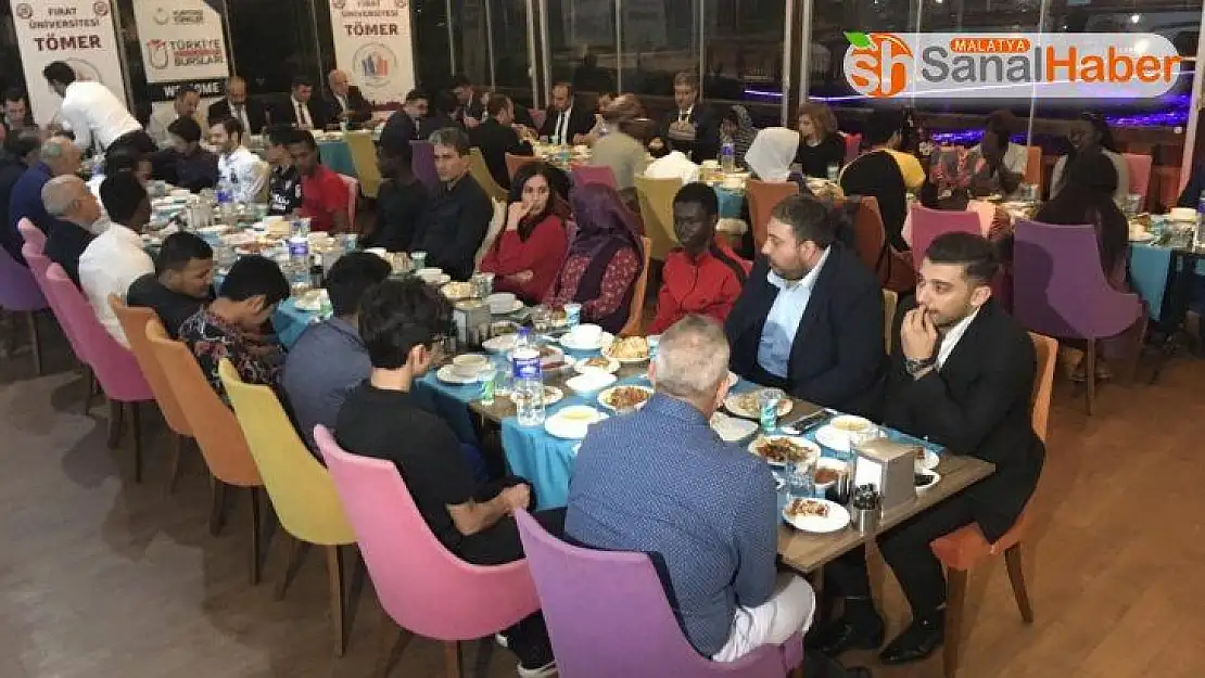 FÜ'ye 7 yılda  gelen yabancı öğrenci sayısı 62 kat arttı