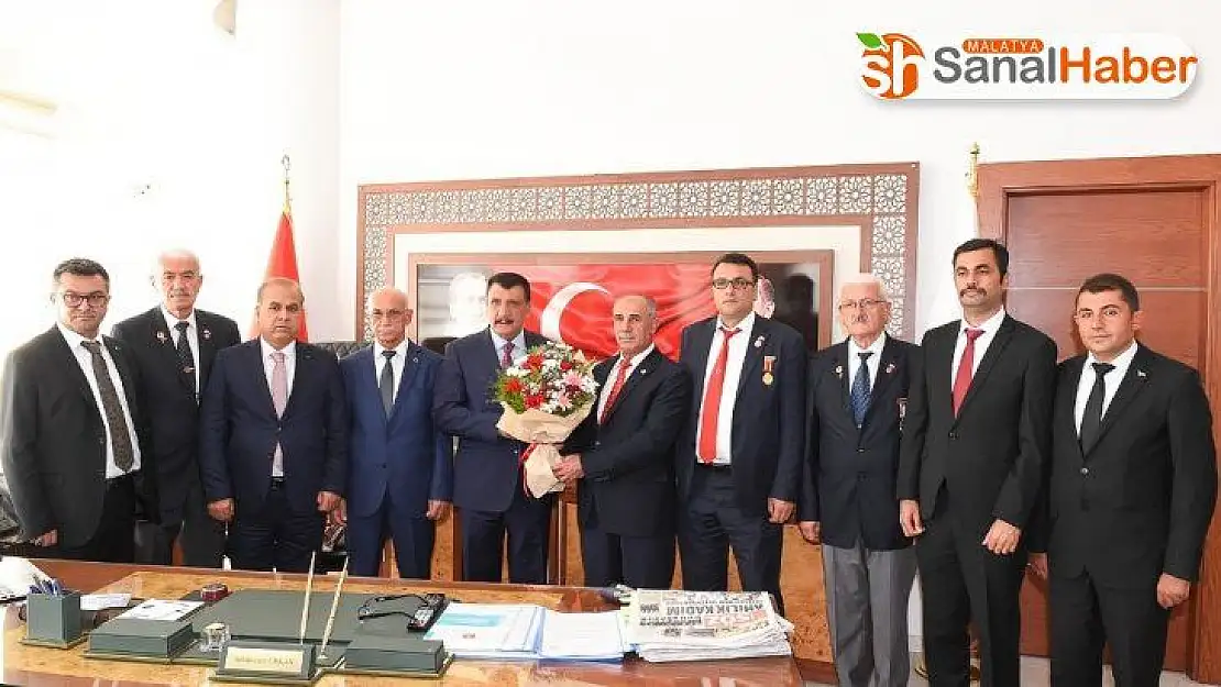Gazi derneklerinden Başkan Gürkan'a Ziyaret