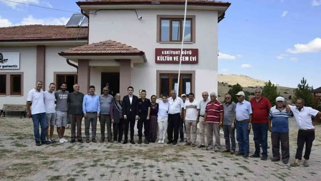 'Gemerek´te aşure ve kurban lokması dağıtıldı'