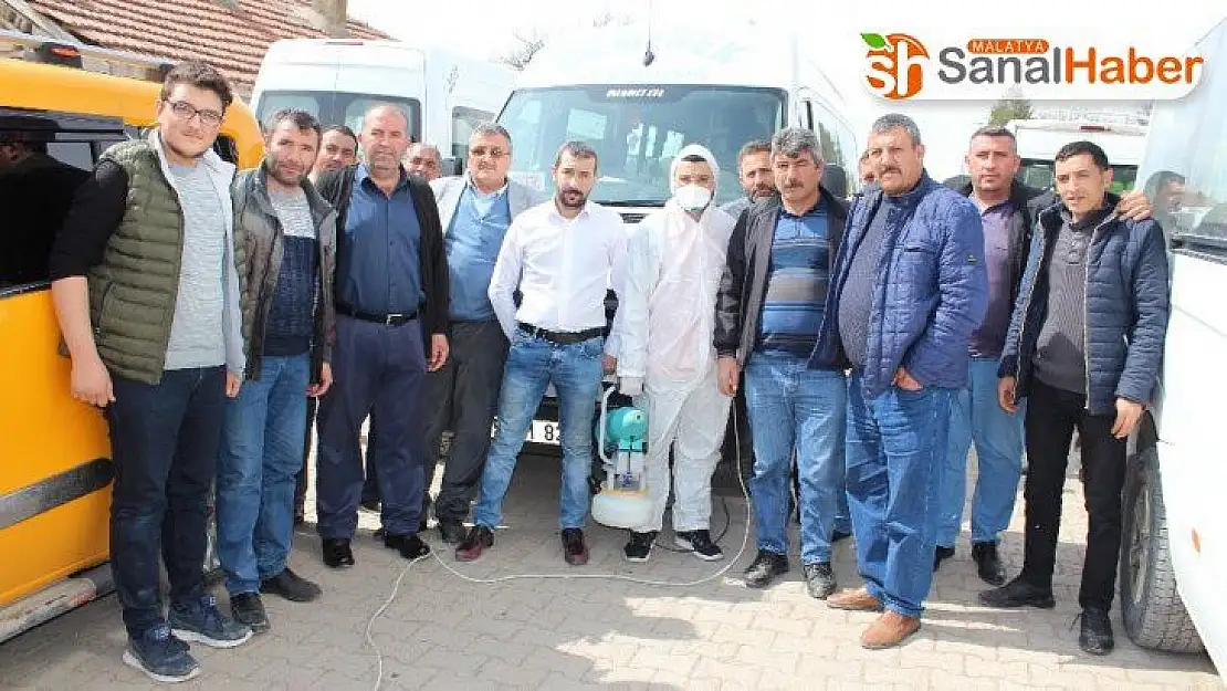 Gemerek'te Taksiler ve Minibüsler İlaçlandı