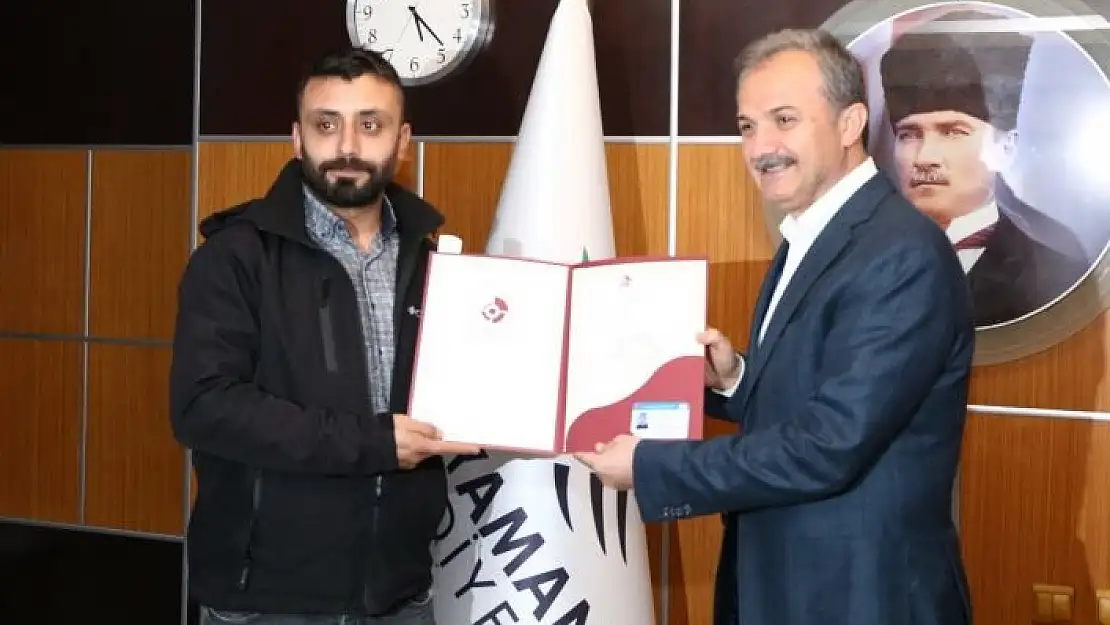 'Genç pilotlar sertifikalarını aldı'