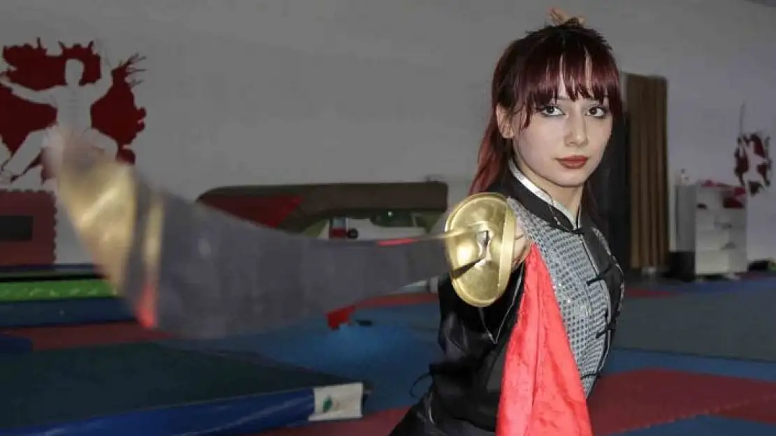 'Genç yaşına rağmen kazandığı madalyalar yaşıtlarına örnek oluyor'