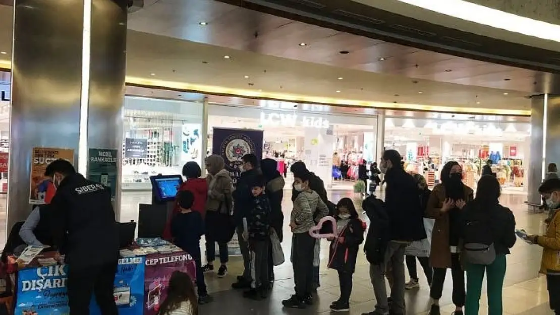 'Gençlerin bilişim suçlarından uzak kalmaları için çaba'