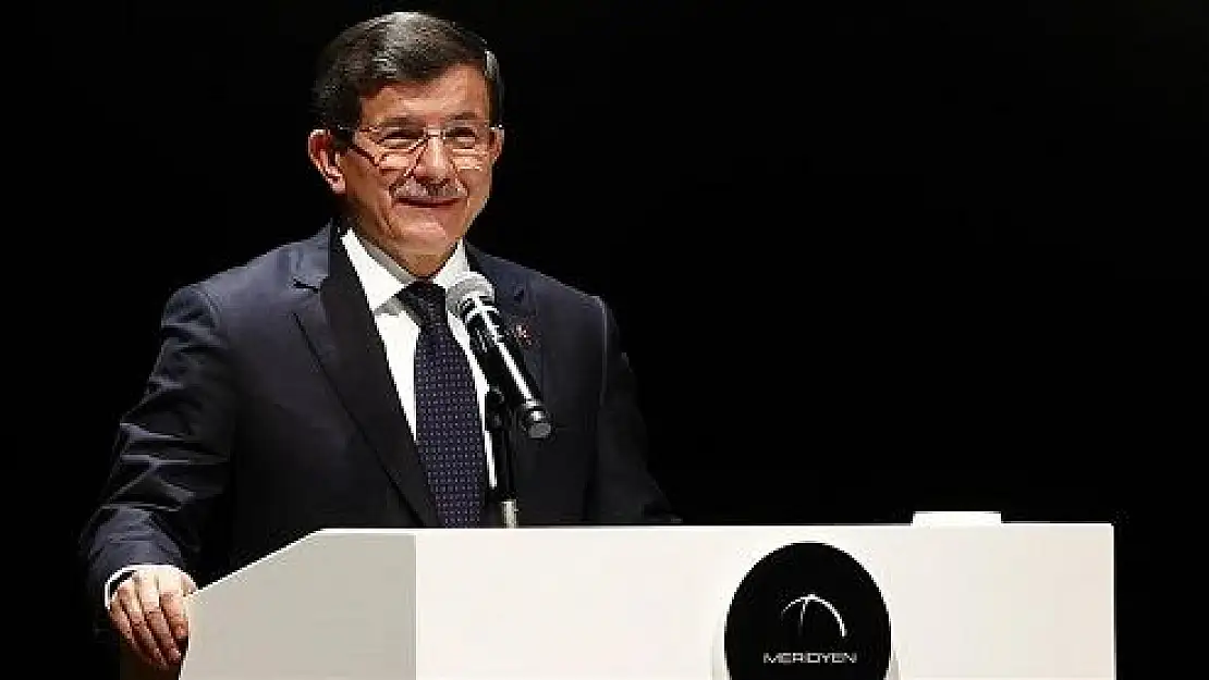 'Davutoğlu: Hz. Peygamber'in takipçisi olmak hepimiz için en büyük şereftir'''''