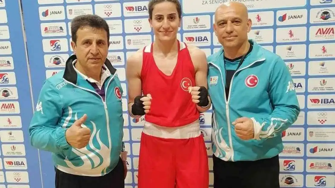 'Gizem Özer finale yükseldi'