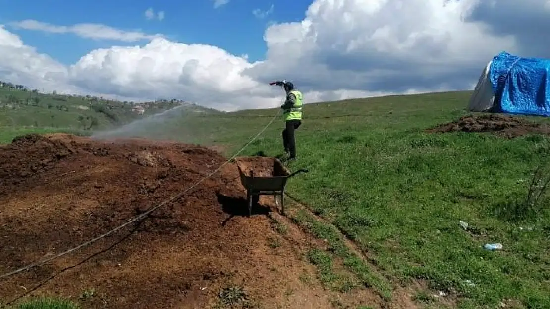 'Gölbaşı Belediyesi larva ile mücadele ediyor'