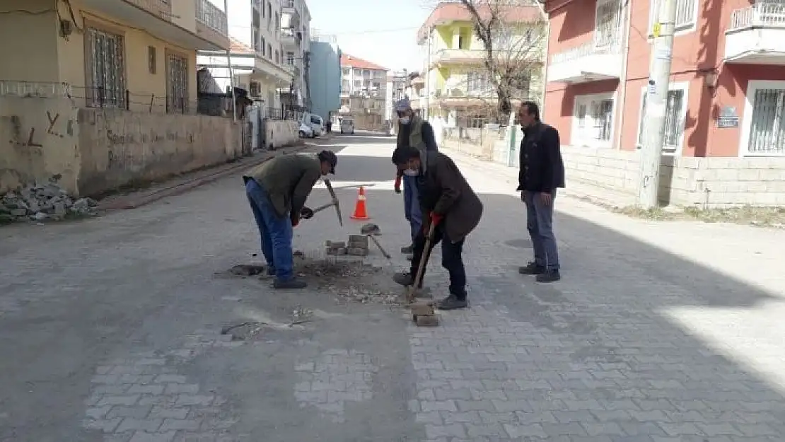 'Gölbaşı Belediyesinden yol çalışması'